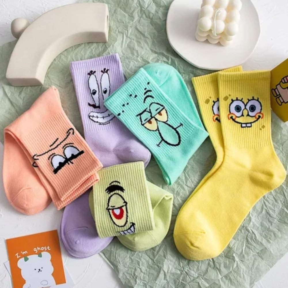 NEW SPONGEBOB SOCKS FIVE PACK - Picture 4 of 12
